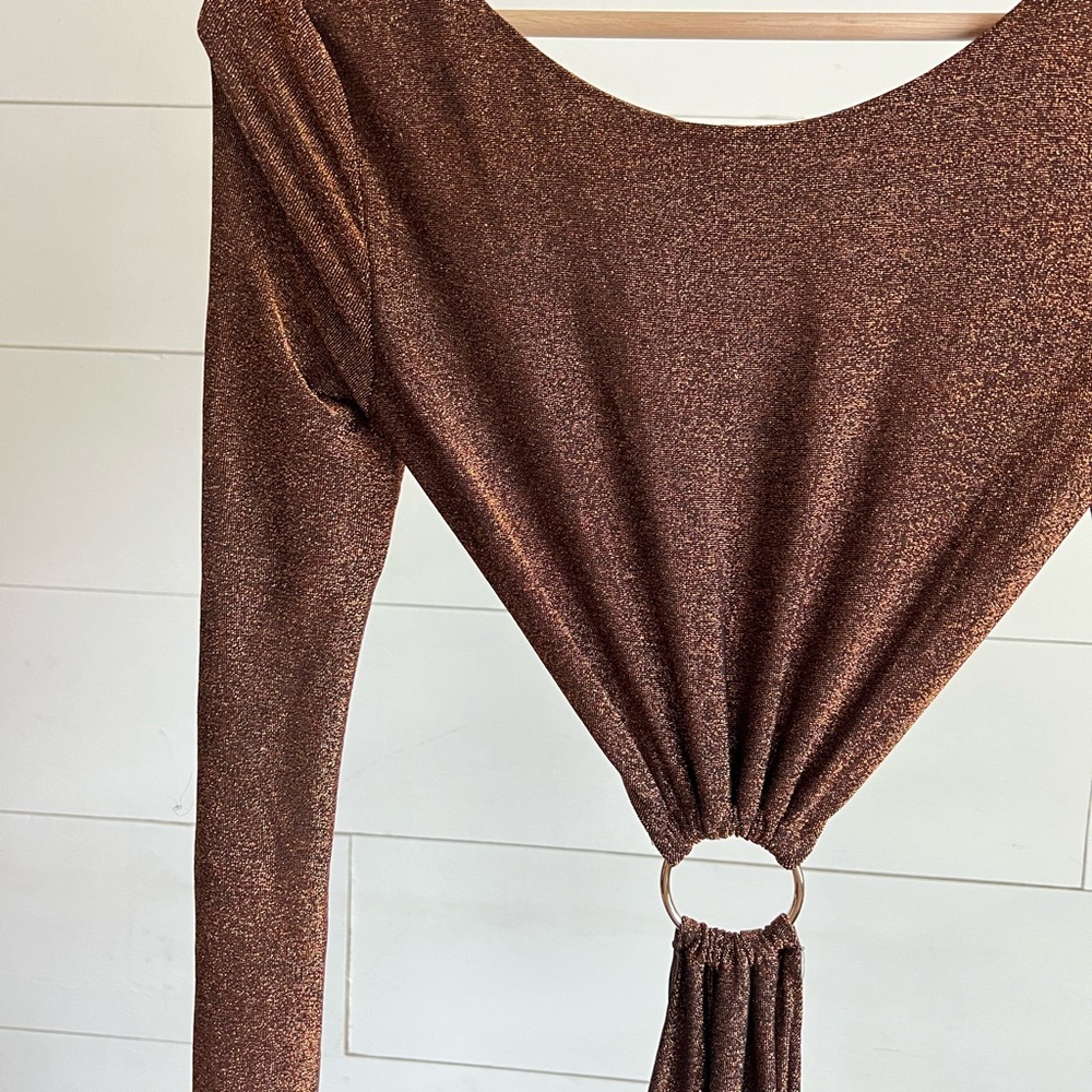 MESHKI Christina Brown Gold Backless Long Sleeve Maxi Wrap Dress| Blogge… - Picture 10 of 10